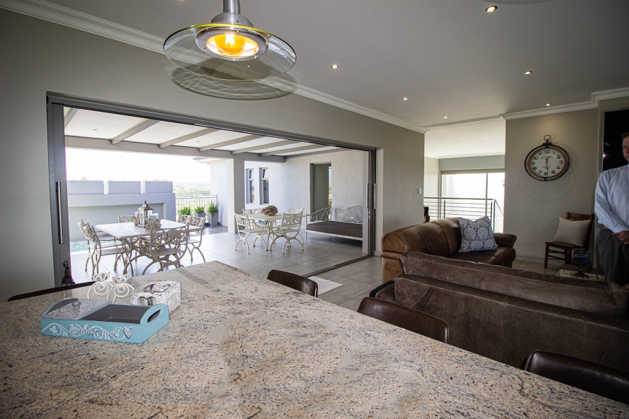 6 Bedroom Property for Sale in Kleinbaai Western Cape